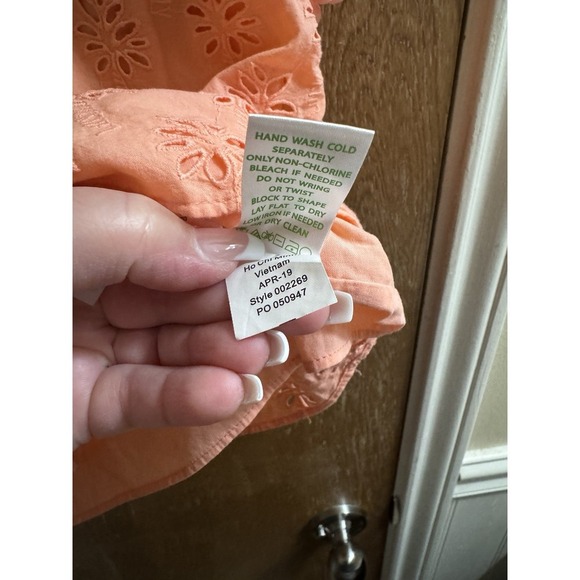 Lilly Pulitzer Astara Top Peach Flamingo Orange Palm Tree Eyelet Pom-Poms XXS - Picture 10 of 10